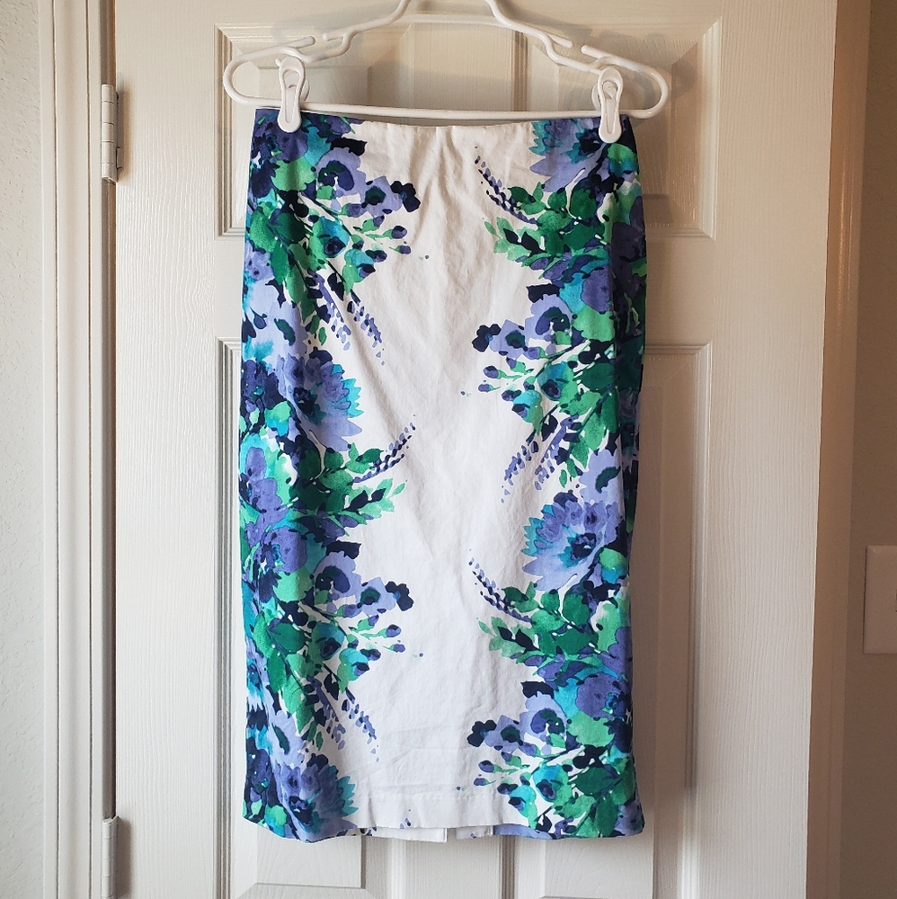 NY&C pencil skirt